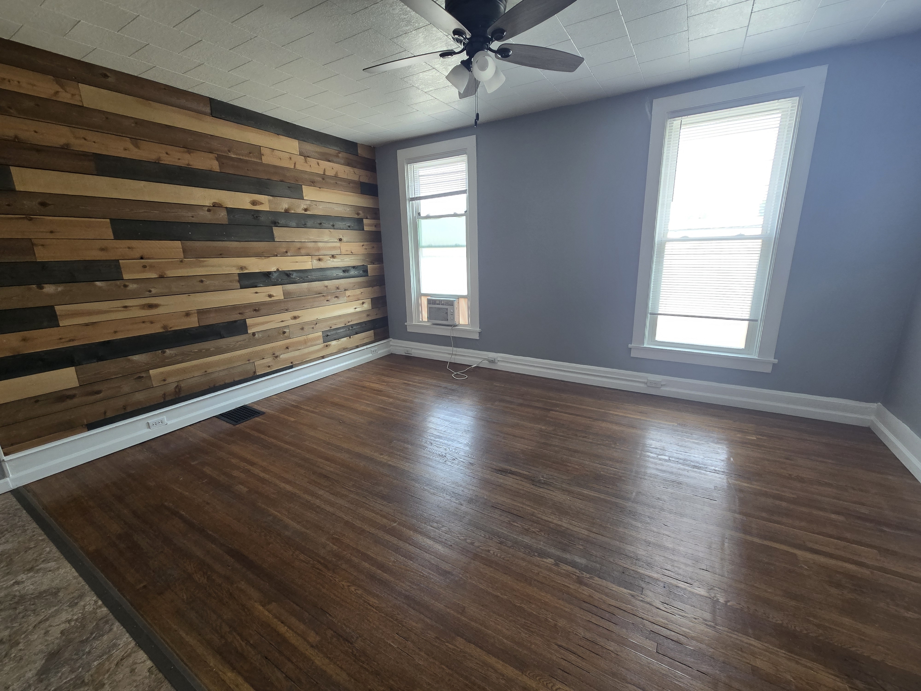 109 E Martin St