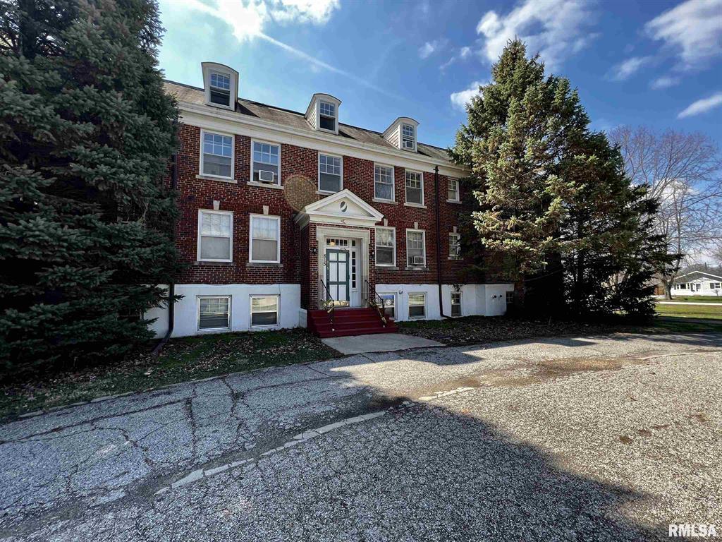 Property thumbnail image